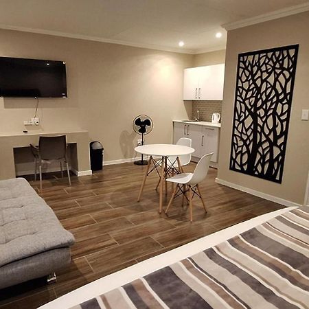 Eagle Cove Bed and Breakfast Honeydew Εξωτερικό φωτογραφία